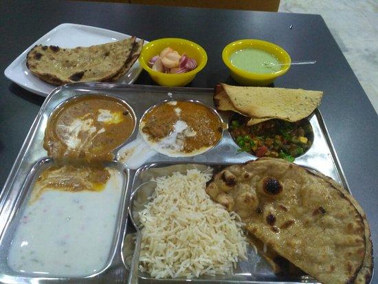 Royal Spices Restaurant